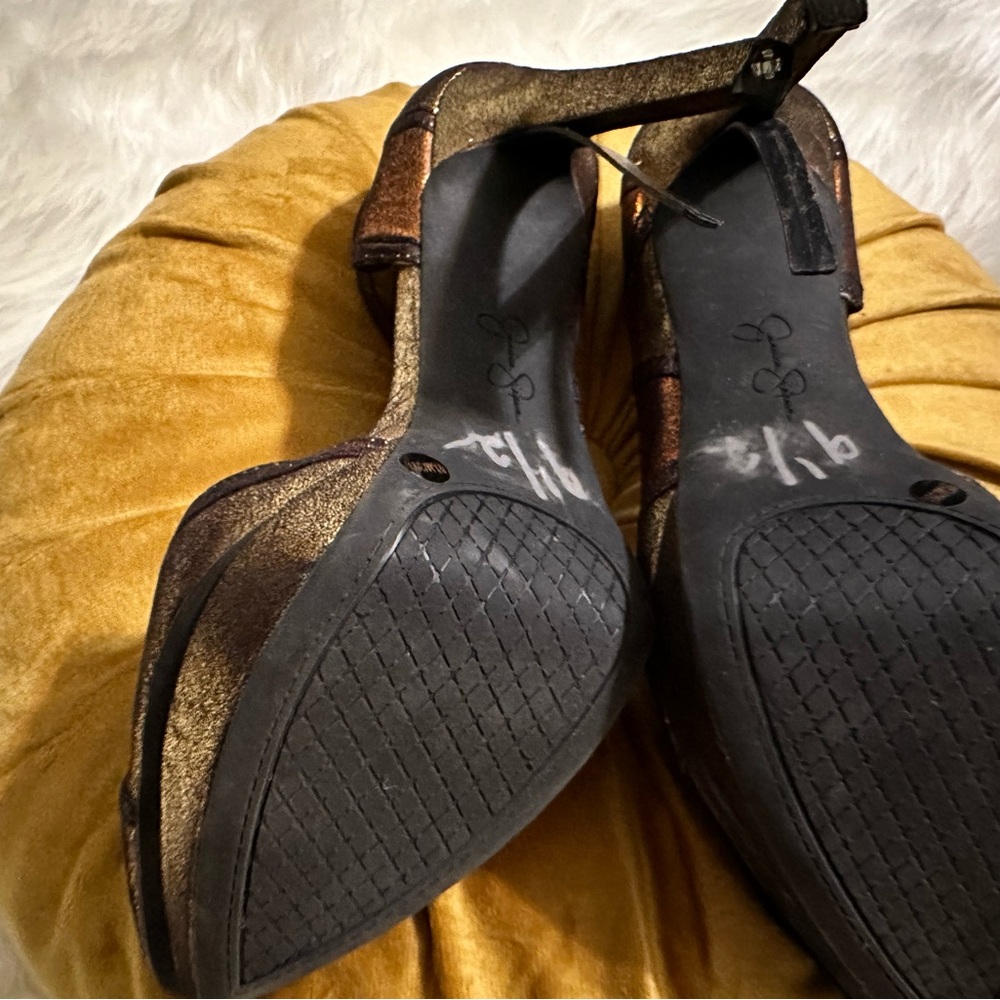 Metallic Heels - Picture 8 of 8